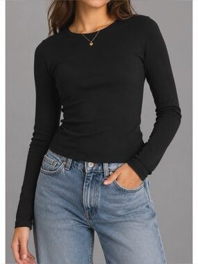GAP • Classic Modern Dark Grey/Black Long-Sleeve Crewneck Tee, SP